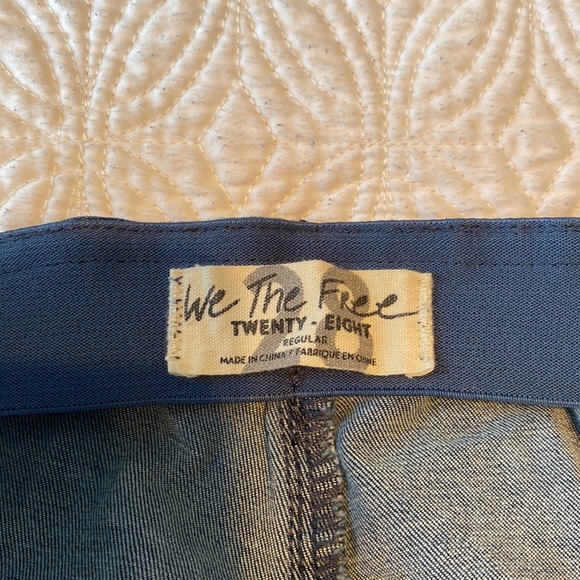 Free People Medium Wash Flared Jeans with mid-leg seam - Picture 4 of 4